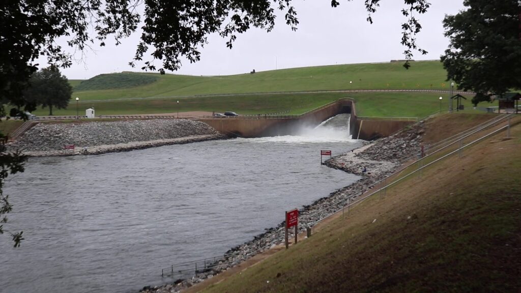 Sardis Lake
