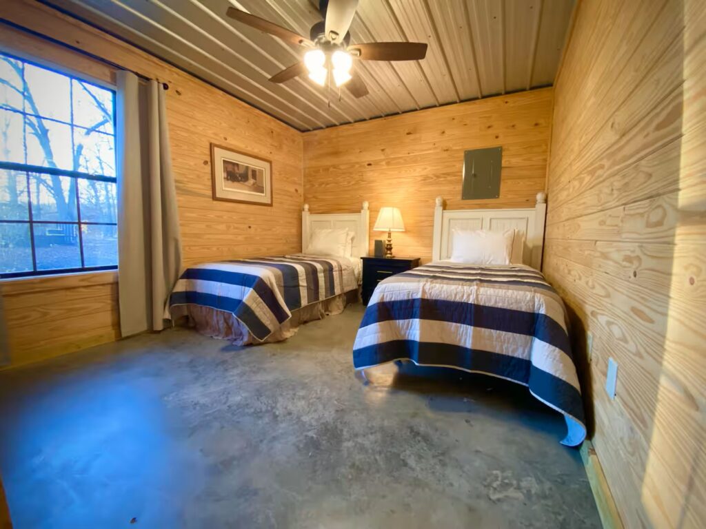 Twin Bedroom